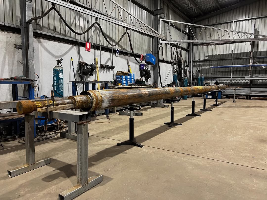 Completed full strip-down of a 12m mandrel used in the manufacture of fibreglass power poles.⚡️

Structural stiffeners...