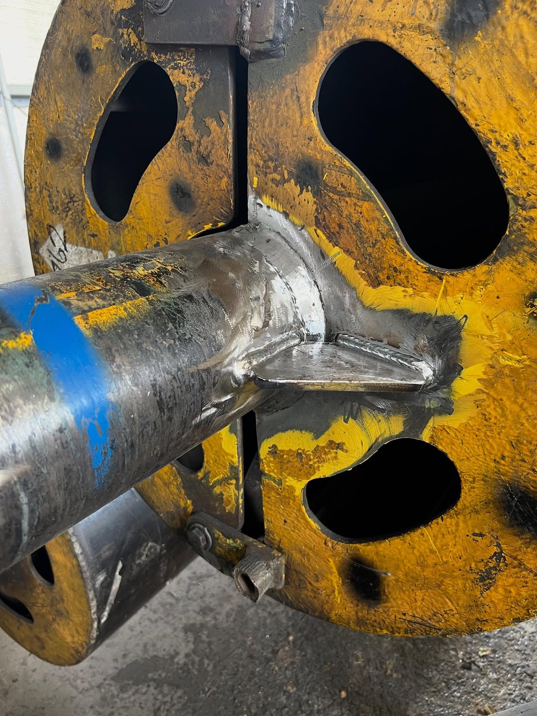 On-site repair work completed 🔧

Cracking repaired on a 16mm wall thickness pipe mandrel critical to fibreglass power p...