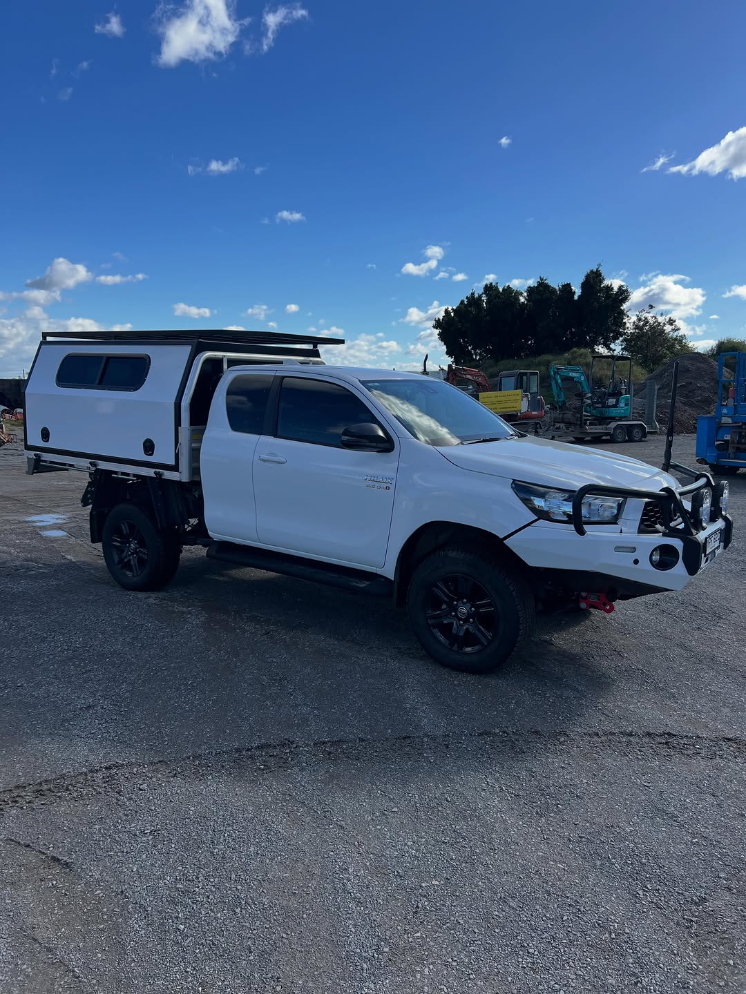 Custom fabricated ute canopy built in Newcastle